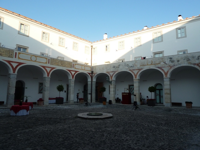 Claustro del Convento das Bernardas