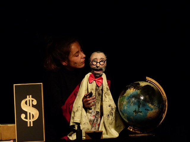Cabaret del Taller de Marionetas de Pepe Otal, Día de los Muertos