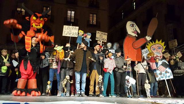 En defensa de los Titiriteros apresados en Madrid