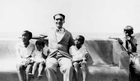 Lorca en el mirador de Yumurí, Matanzas, Cuba, 1930