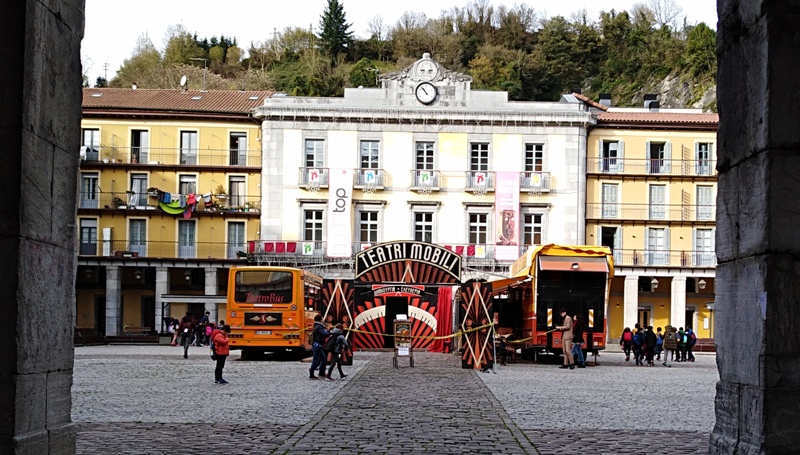 Titirijai 2018 – AROMAS  DE FESTIVAL, por Enkarni Genua (Titiritera)