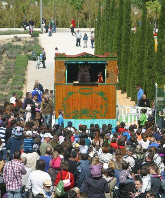 II Parte: Teatro Arbolé – 40 años (1979-2019) – El Teatro Arbolé y los Títeres de Cachiporra, por Esteban Villarrocha Ardisa