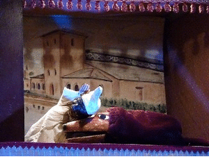 <!--:es-->El Pulcinella de Luca Ronga, en el Museu da Marioneta de Lisboa<!--:-->
