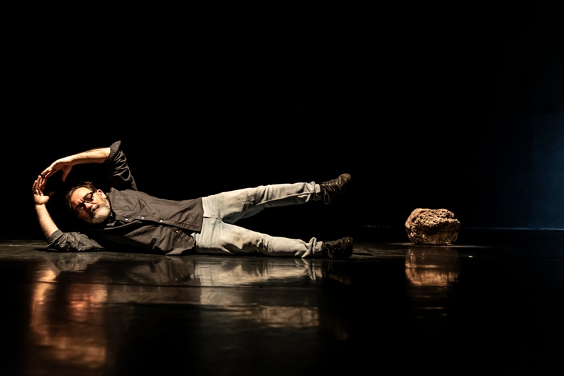 ‘Piedra y Encrucijada’, de Paco Zarzoso, en la Sala Beckett de Barcelona