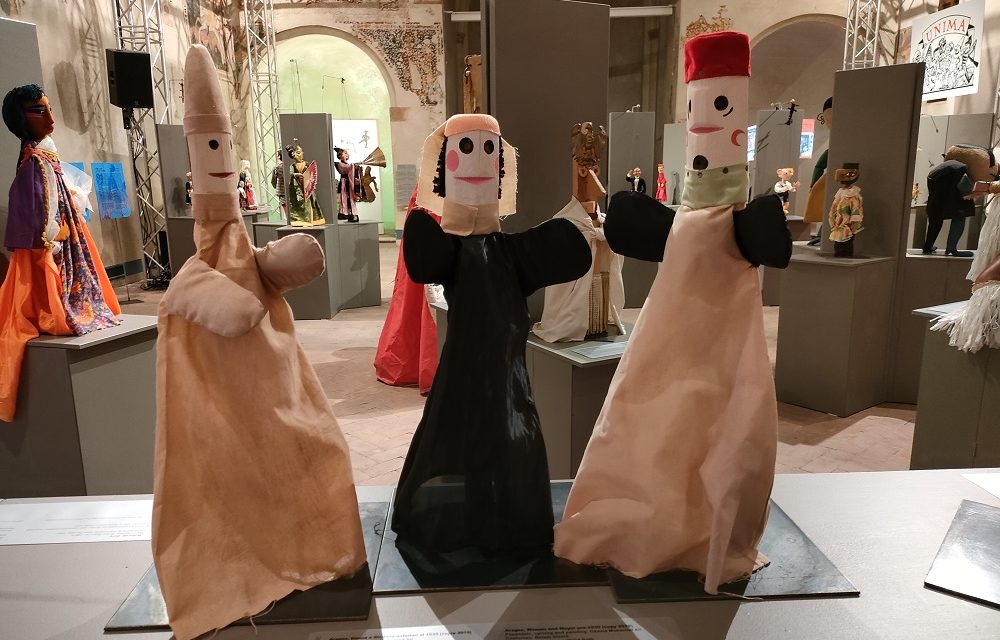 I – UNIMA Italia en Pordenone: exposición People & Puppets, L’Aprisogni y Paolo Papparotto, Federica Guerra de Ortoteatro – I Parte