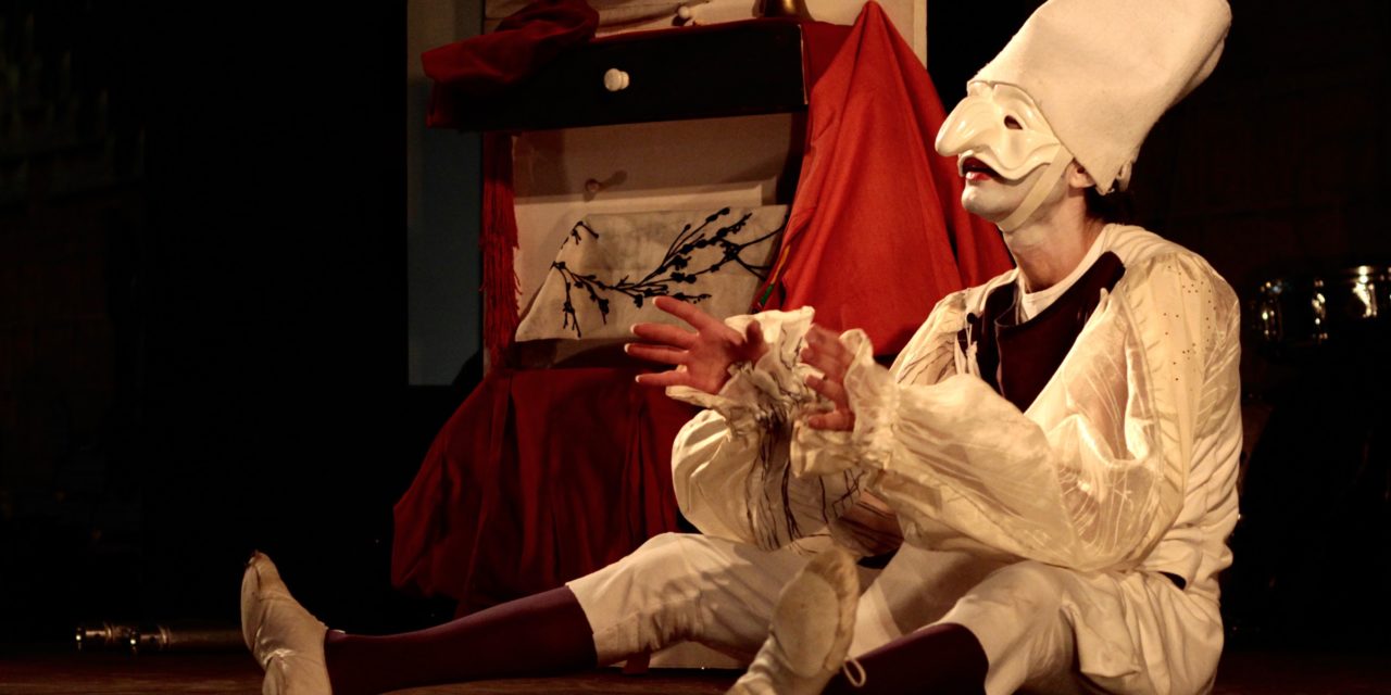 Pulcinella en Barcelona: Luca Gatta en la Sala Fènix, y Pere Bigas en el Taller de Marionetas de Pepe Otal