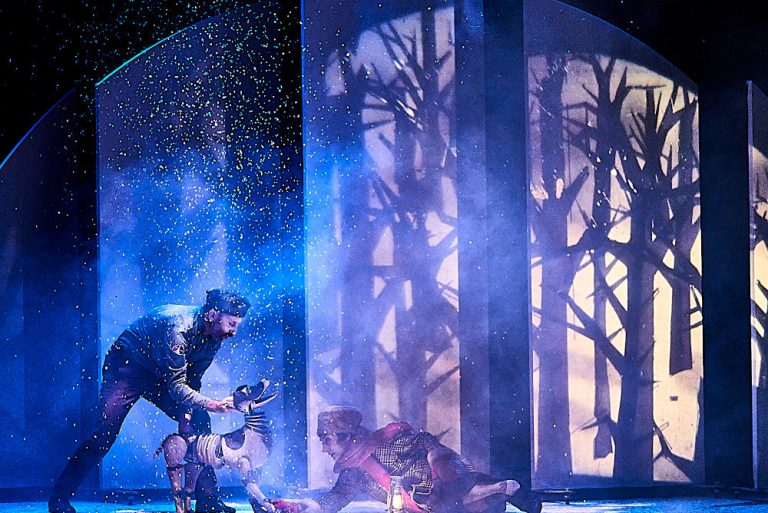 ‘Laika’ de Xirriquiteula Teatre, la mejor forma de dar inicio del ciclo Petit Romea, por Irma Borges