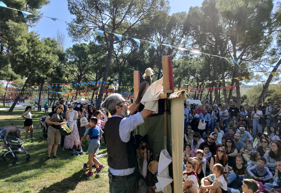 I – El Parque de las Marionetas – Fiestas del Pilar 2023: Gianluca Di Matteo; Luís Zornoza Boy; Lampión y María Bonita