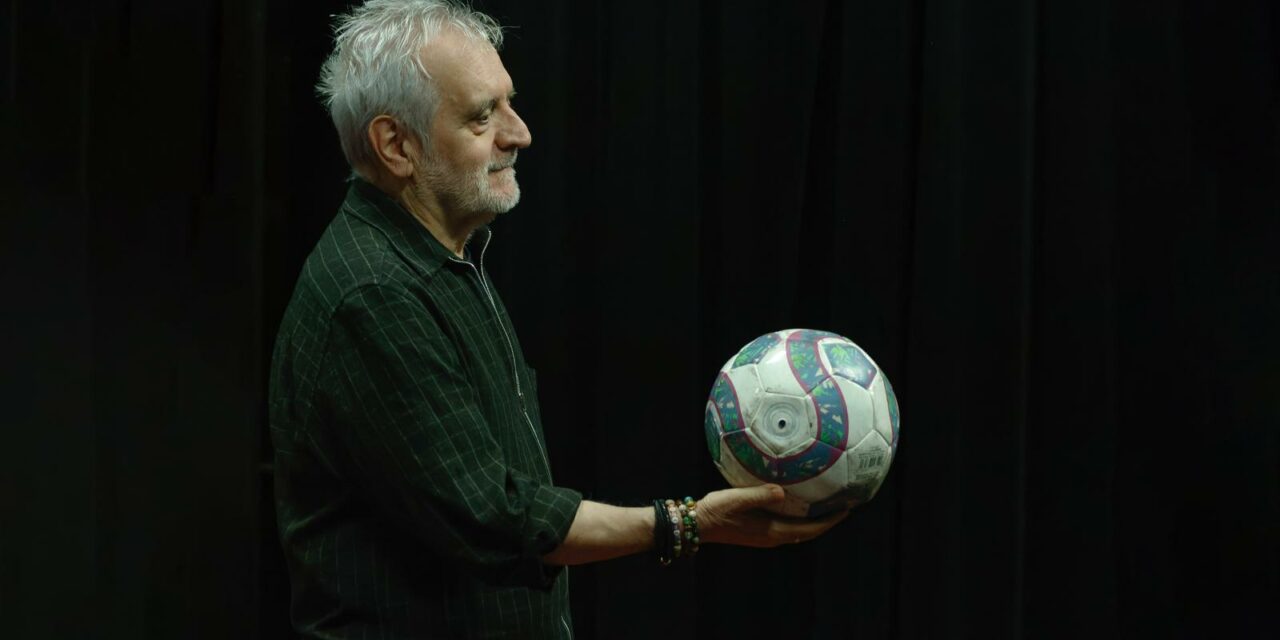 ‘La tarde que llegaron los Beatles’, de Paco Ortega, en La Fàbrica, Teatres del Farró