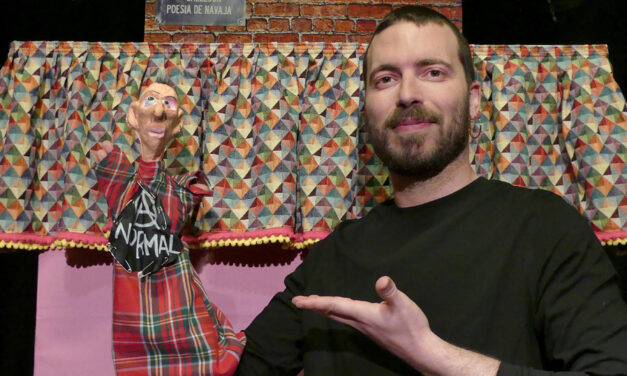 ‘Poesía de Navaja’, de Samuel Eskri, en el Taller de Marionetas de Pepe Otal