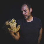 Saeta, de Javier Aranda, en la Fundació Joan Brossa de Barcelona